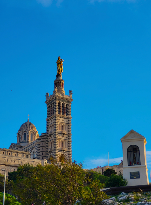 Comment aller à Notre-Dame de la Garde à Marseille