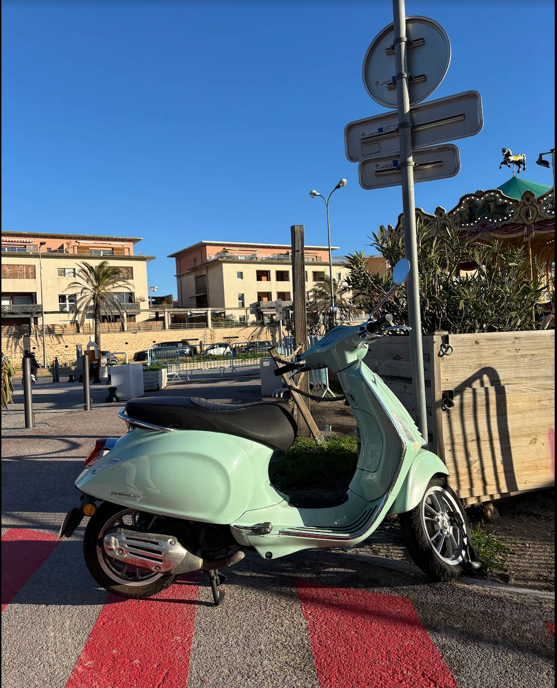 Le Cours Julien à Marseille : y aller facilement en louant un scooter
