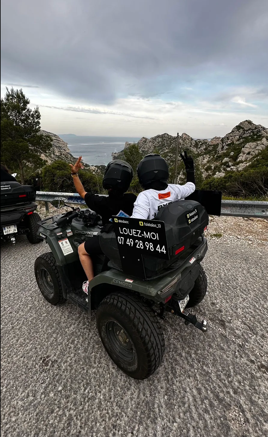 EVG / EVJF à Marseille : pourquoi la balade en quad est l'activité dont tout le monde parlera